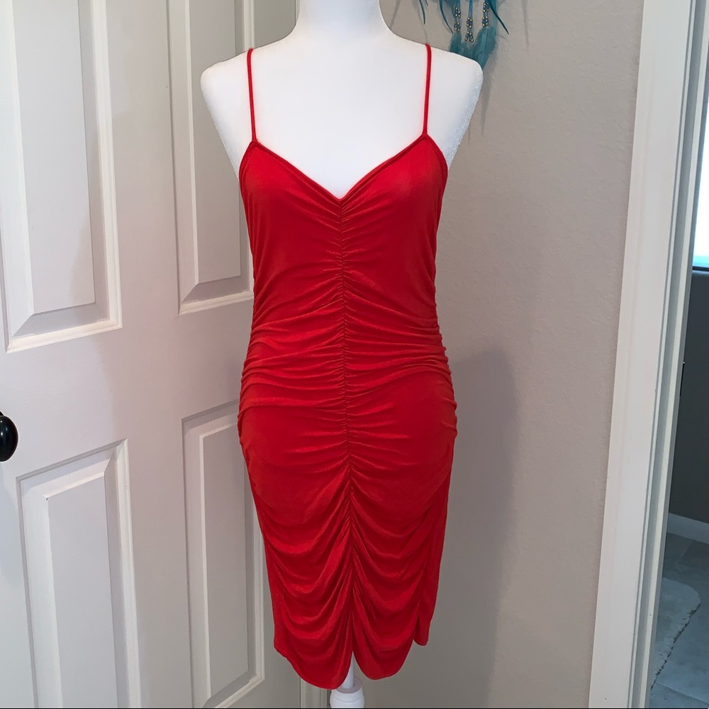 ❌SOLD❌ Super soft scrunched front red bodycon